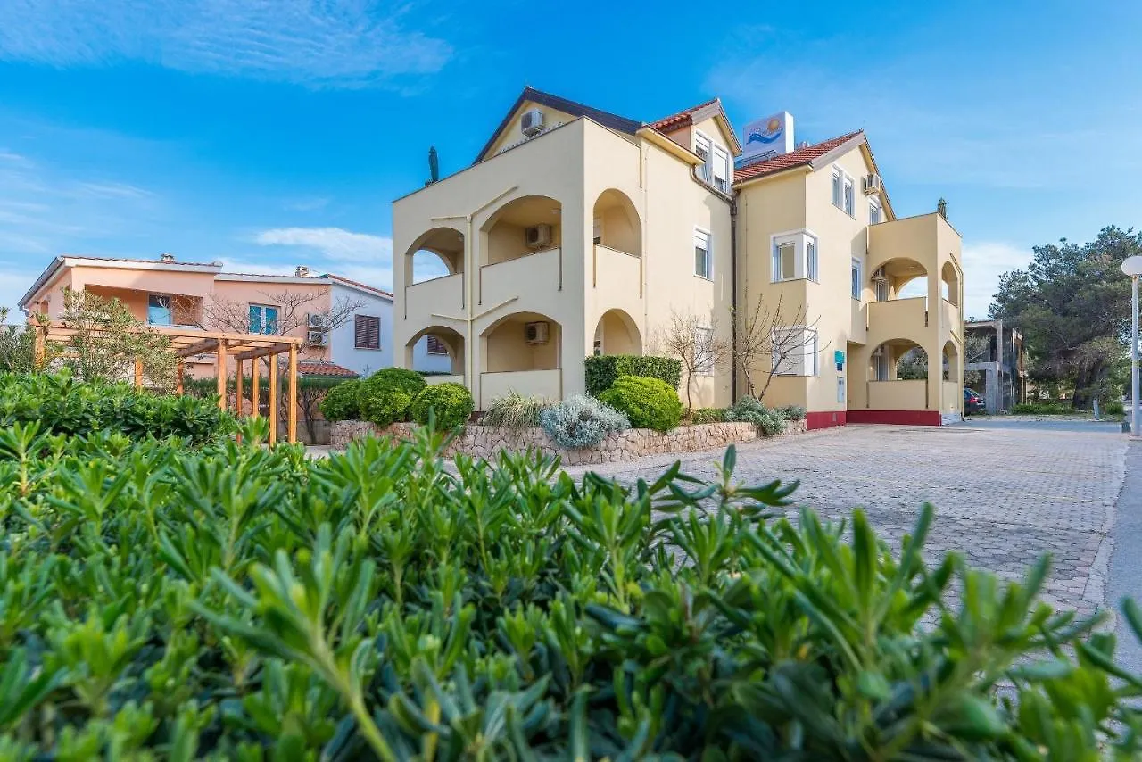 Apartments By The Sea Vir - 18603