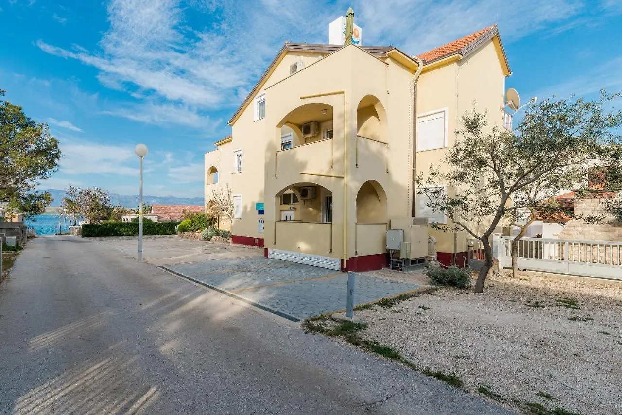 Apartments By The Sea Vir - 18603