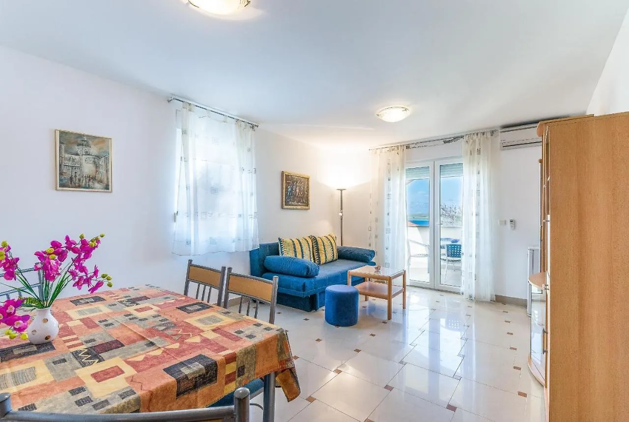 Apartments By The Sea Vir - 18603 Хорватия