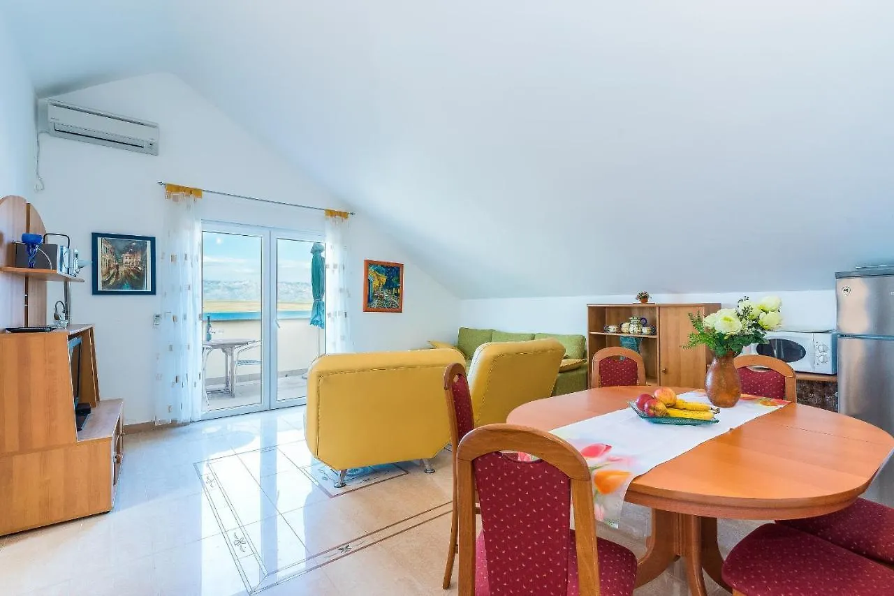 Apartments By The Sea Vir - 18603 Хорватия